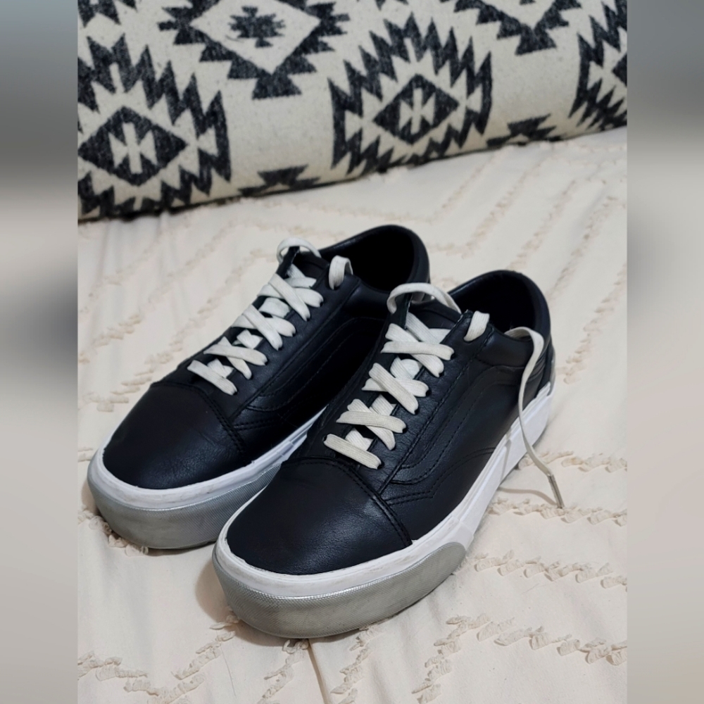 Platform vans